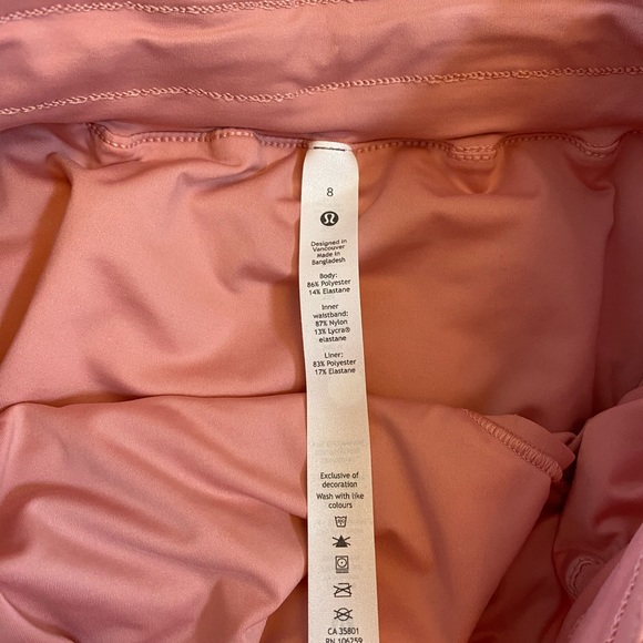 NWT 2 pair of Lululemon Track that short 5 inch - Picture 6 of 7